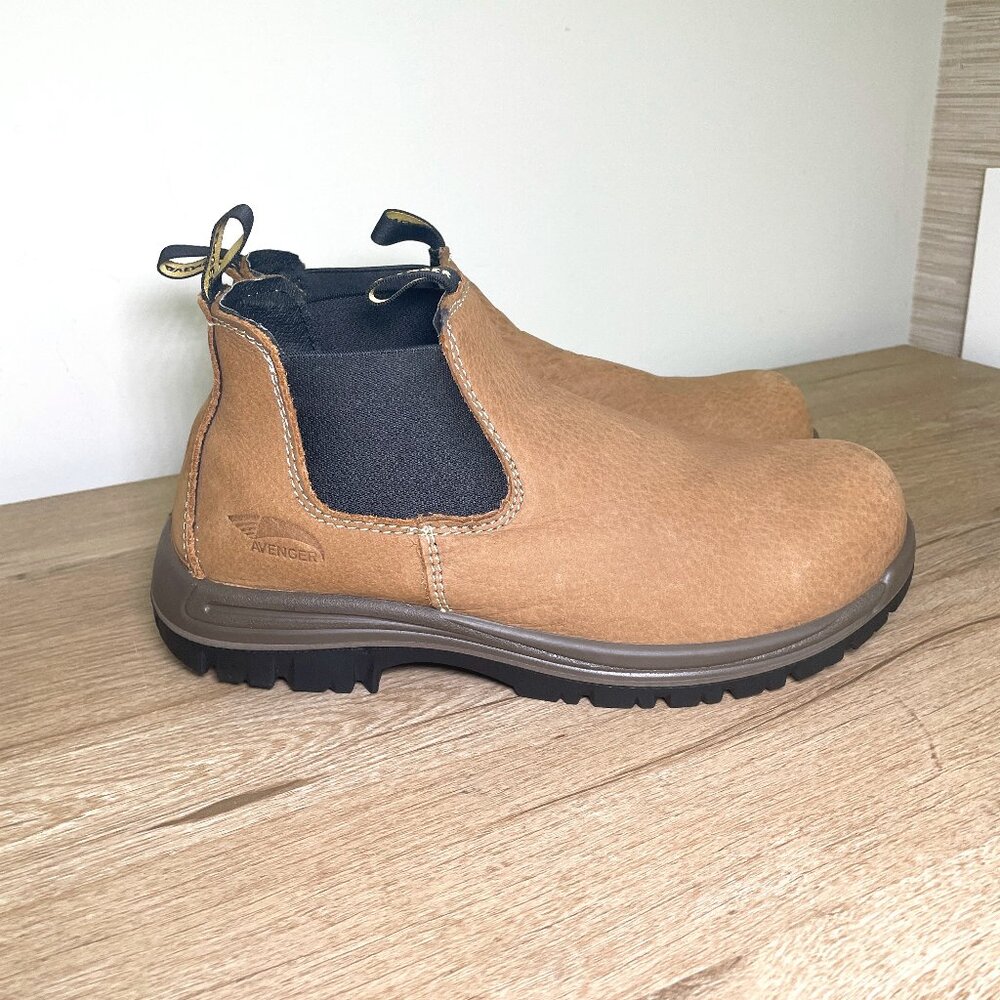 Women's Size 10 Avenger Tan Foreman Pull On Work Boot w/ Composite Toe